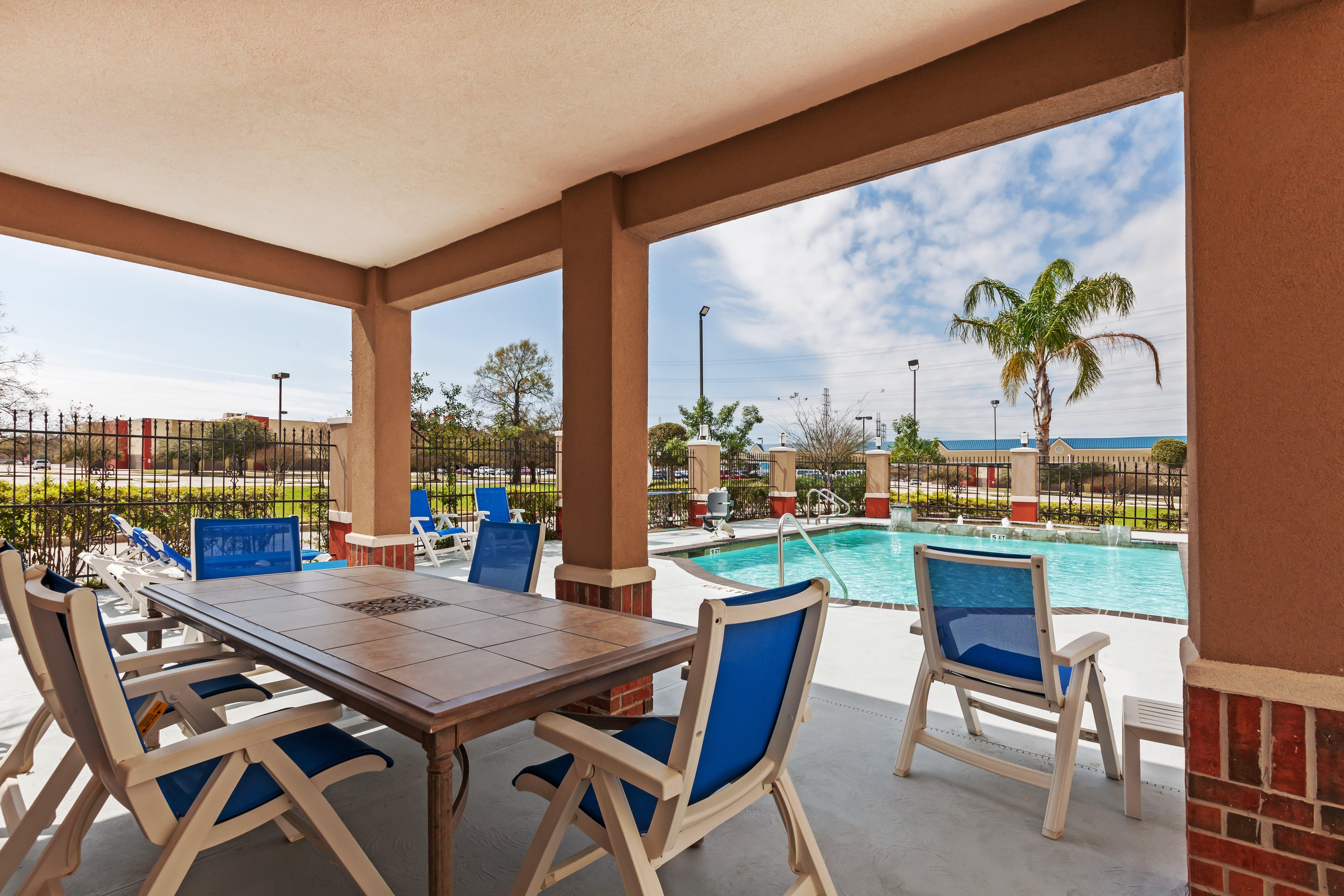 Holiday Inn Express & Suites Houston East By Ihg מראה חיצוני תמונה