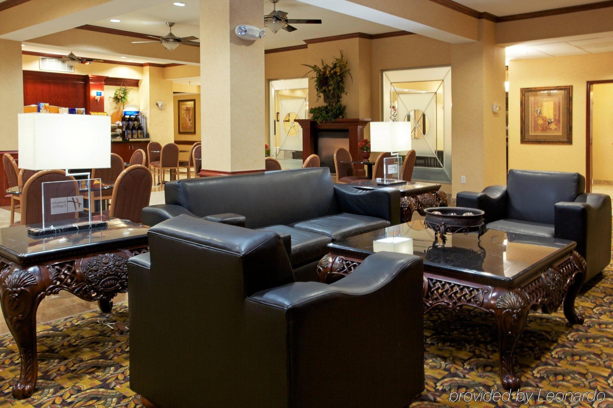 Holiday Inn Express & Suites Houston East By Ihg מסעדה תמונה
